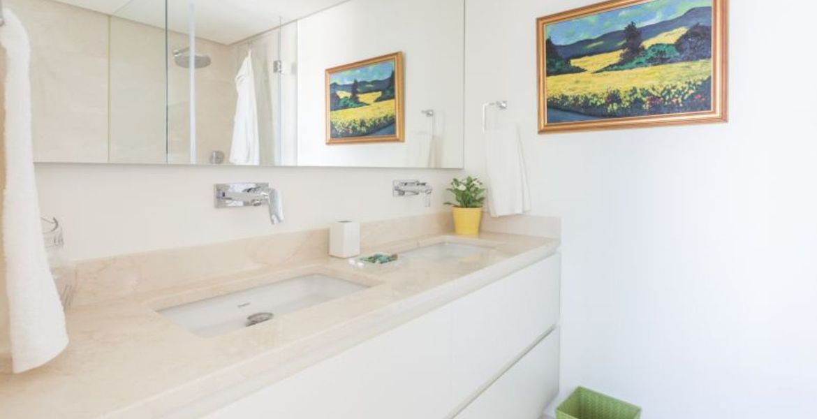 Increíble apartamento moderno de 3 dormitorios y 4 baños