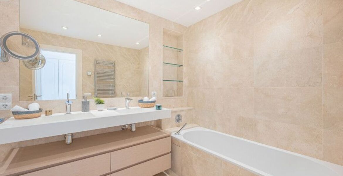 Location Appartement Front de mer Puente Romano
