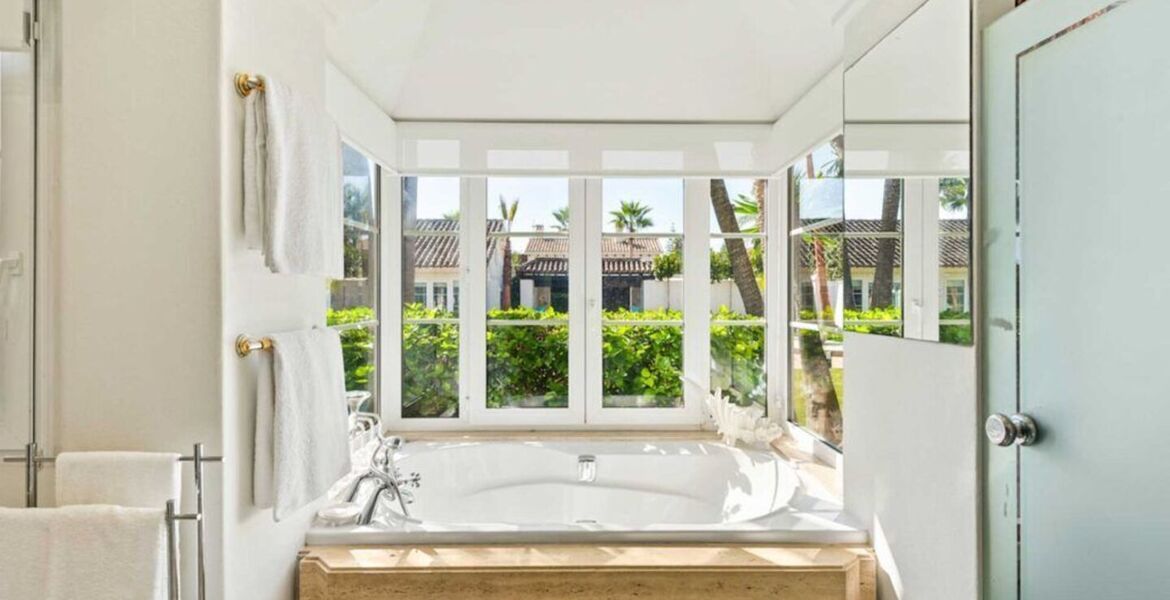 Villa de luxe en bord de mer Los Monteros, Marbella