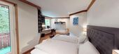 Immeuble dans un endroit calme