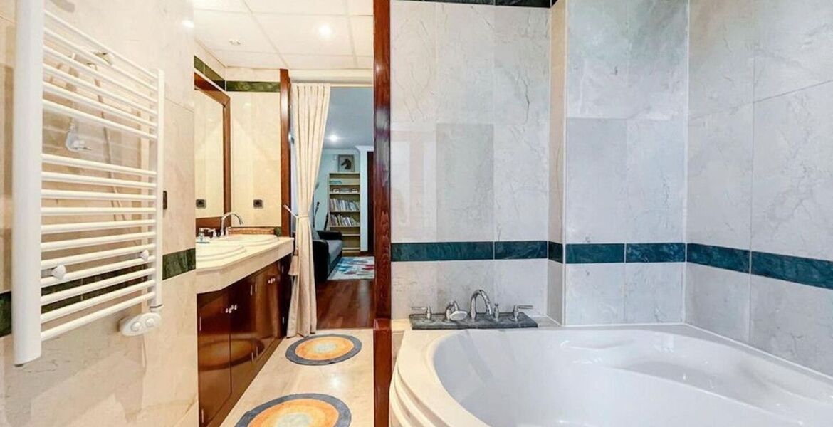 Bahía de Banús Bungalow in Puerto Banus