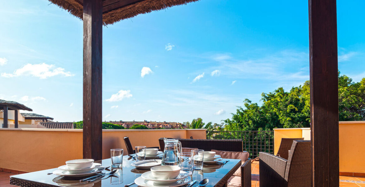 Ático en alquiler en Puerto Banús