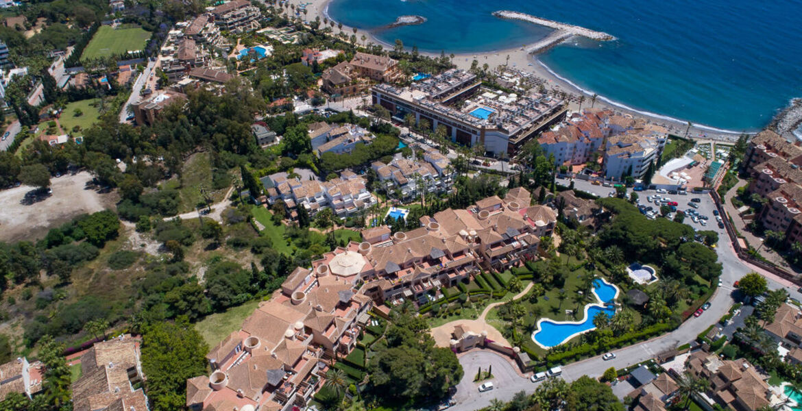 Ático en alquiler en Puerto Banús