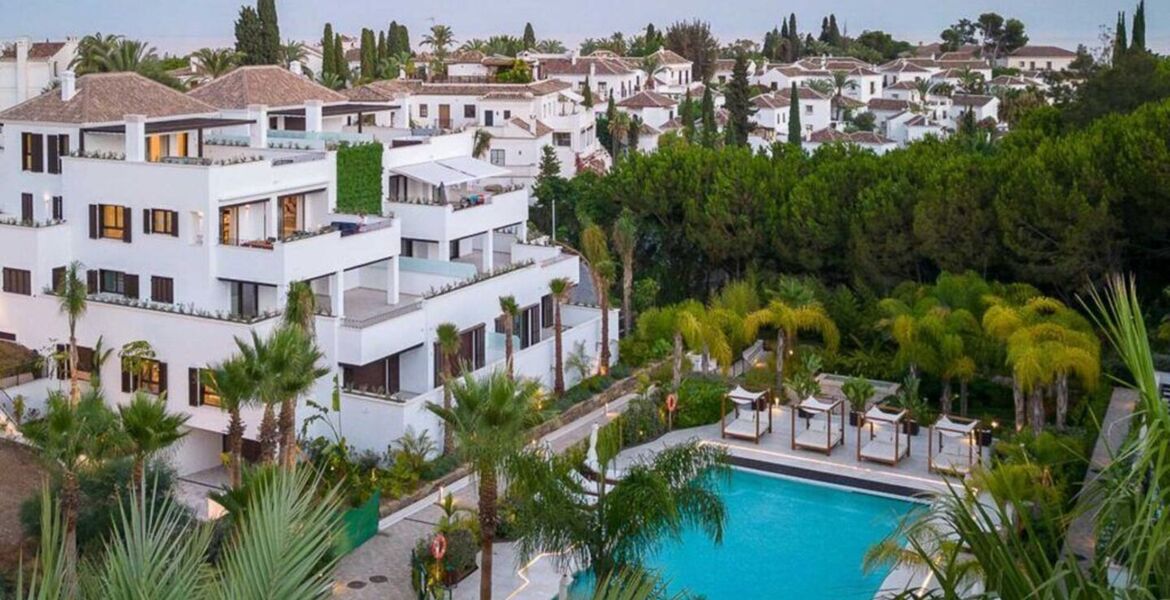 Appartement duplex à louer à Golden Mile