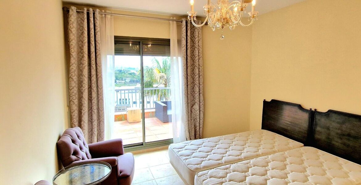 Appartement à louer à Benatalaya Estepona
