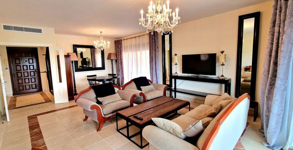 Appartement à louer à Benatalaya Estepona