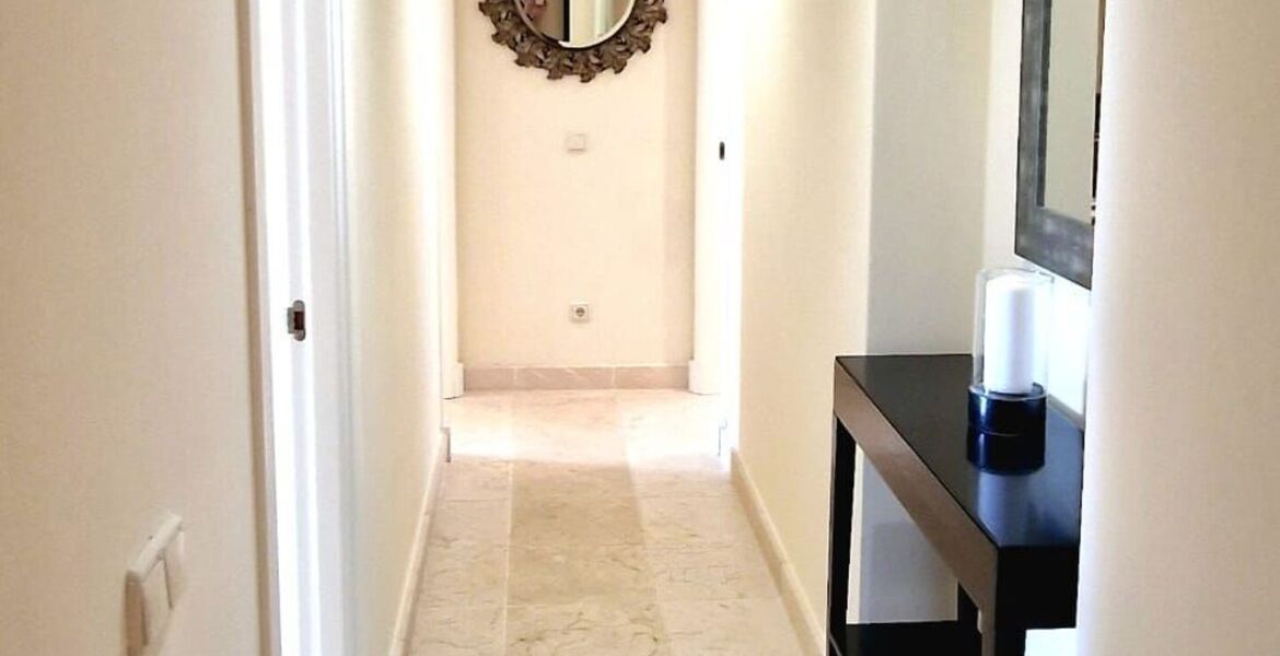 Appartement à louer à Benatalaya Estepona
