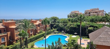 Appartement à louer à Benatalaya Estepona