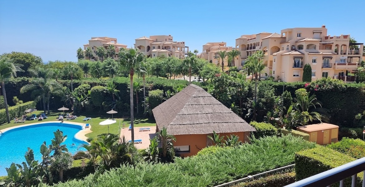 Appartement à louer à Benatalaya Estepona