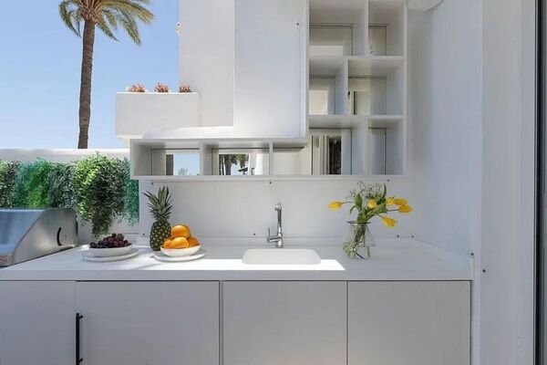 Apartamento en primera línea de playa en Puente Romano