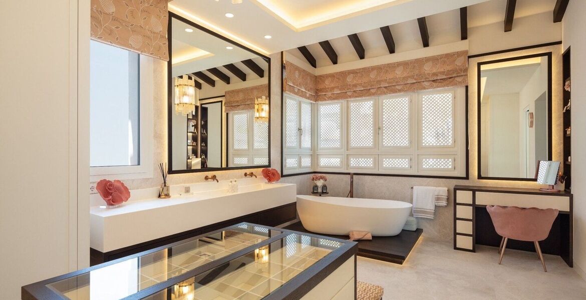 Ático Dúplex en primera línea en venta en Milla de Oro