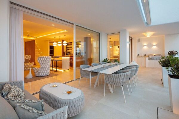 Ático Dúplex en primera línea en venta en Milla de Oro
