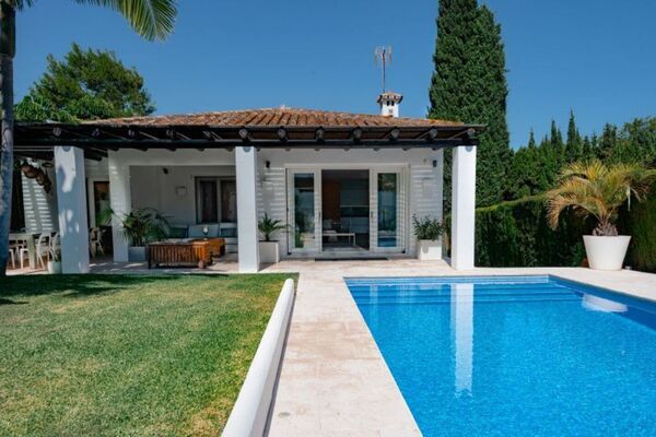 Villa en alquiler en San Pedro de Alcántara