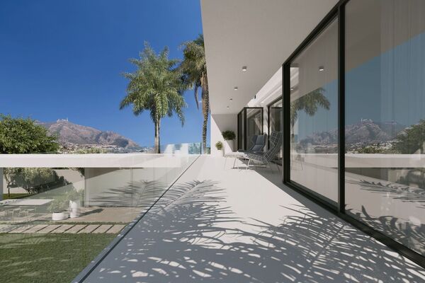 Villa en venta en Cascada de Camoján Marbella