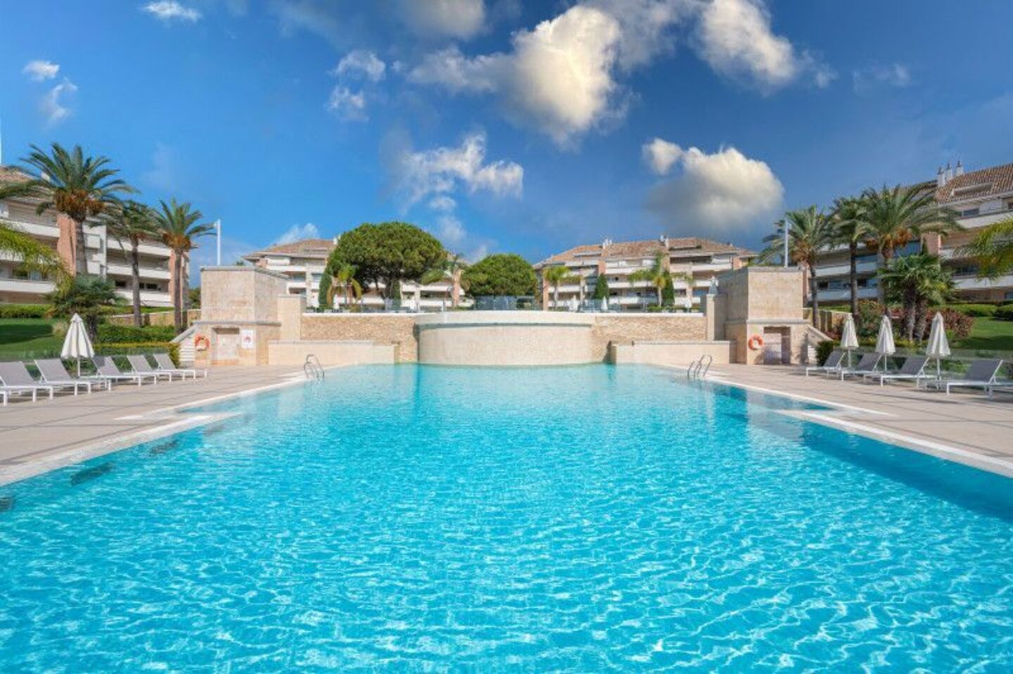 Appartement avec vue sur la mer à louer à Golden Mile