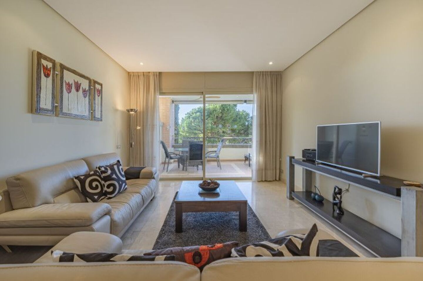 Appartement avec vue sur la mer à louer à Golden Mile