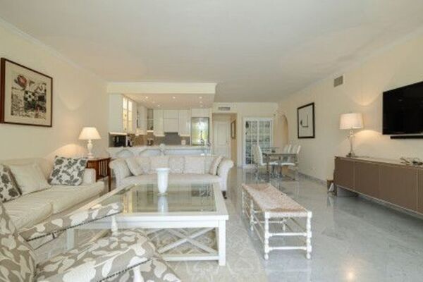 Apartamento en Marina Puente Romano