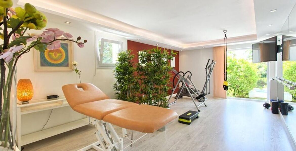 Вилла в аренду в Нагуэлесе, Золотая Миля Ма