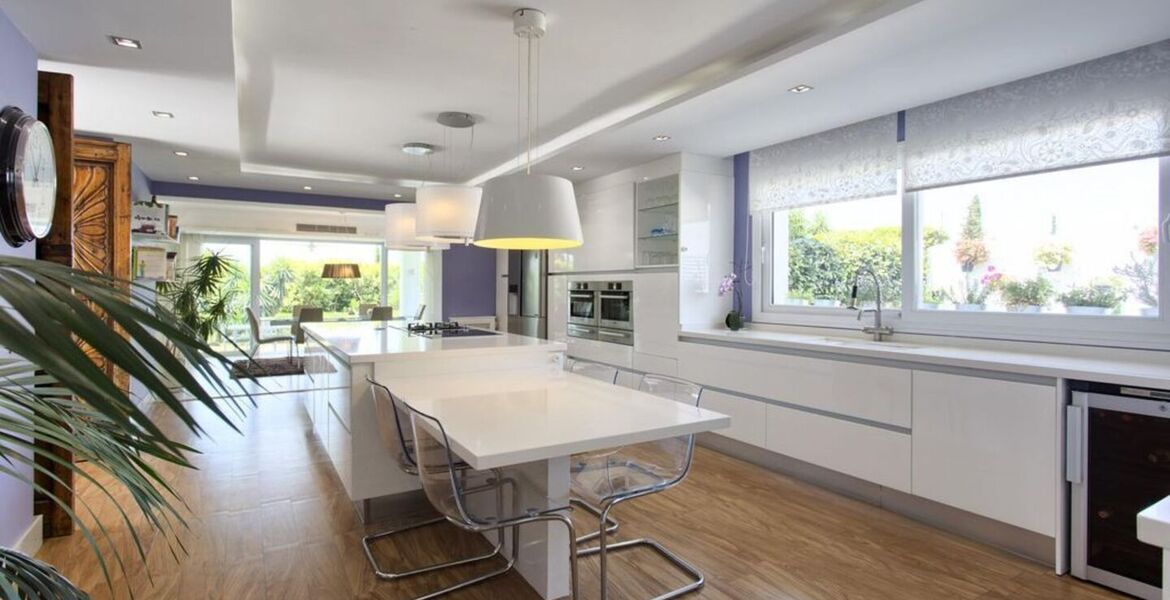 Вилла в аренду в Нагуэлесе, Золотая Миля Ма