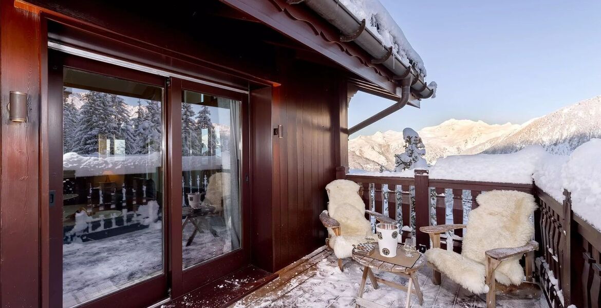 A pocos pasos del centro del pueblo de Courchevel 1850, este