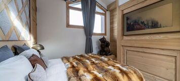 A pocos pasos del centro del pueblo de Courchevel 1850, este