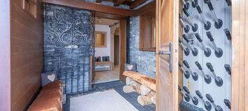 A pocos pasos del centro del pueblo de Courchevel 1850, este