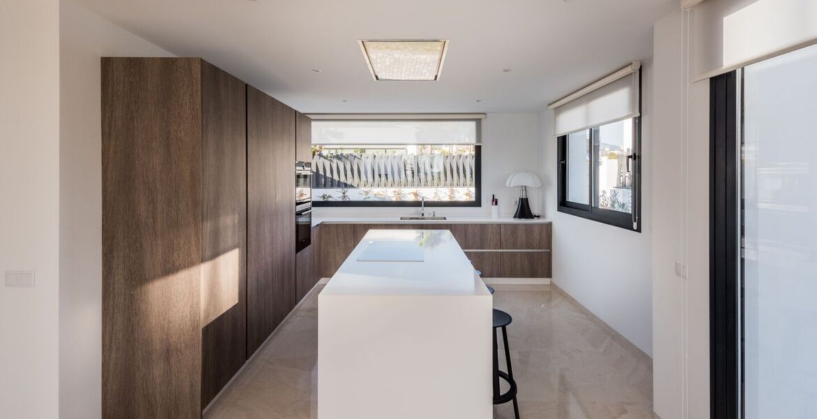 Villa for rent in Estepona