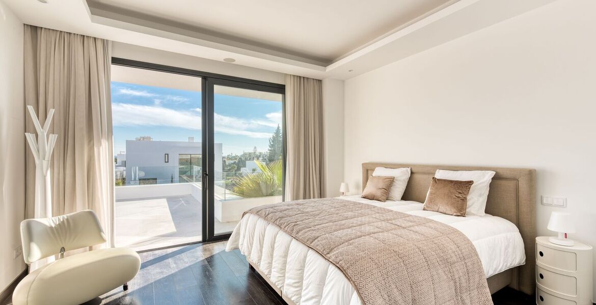 Villa for rent in Estepona