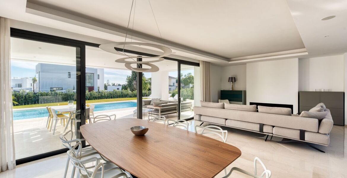 Villa for rent in Estepona