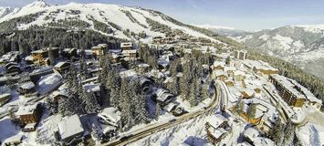 The mountain chalet in Courchevel 1850