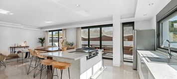 Villa for rent in Puerto banus