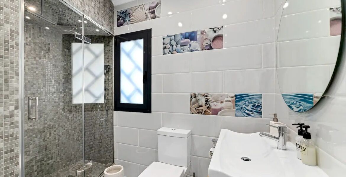 Villa for rent in Puerto banus