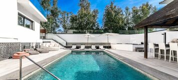 Villa for rent in Puerto banus