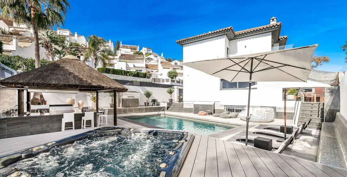 Villa for rent in Puerto banus