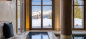 Il s'agit d'un superbe chalet de luxe situé à Courchevel