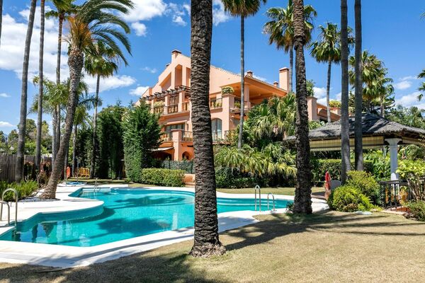Apartment for rent in Nueva Andalucia Marbella