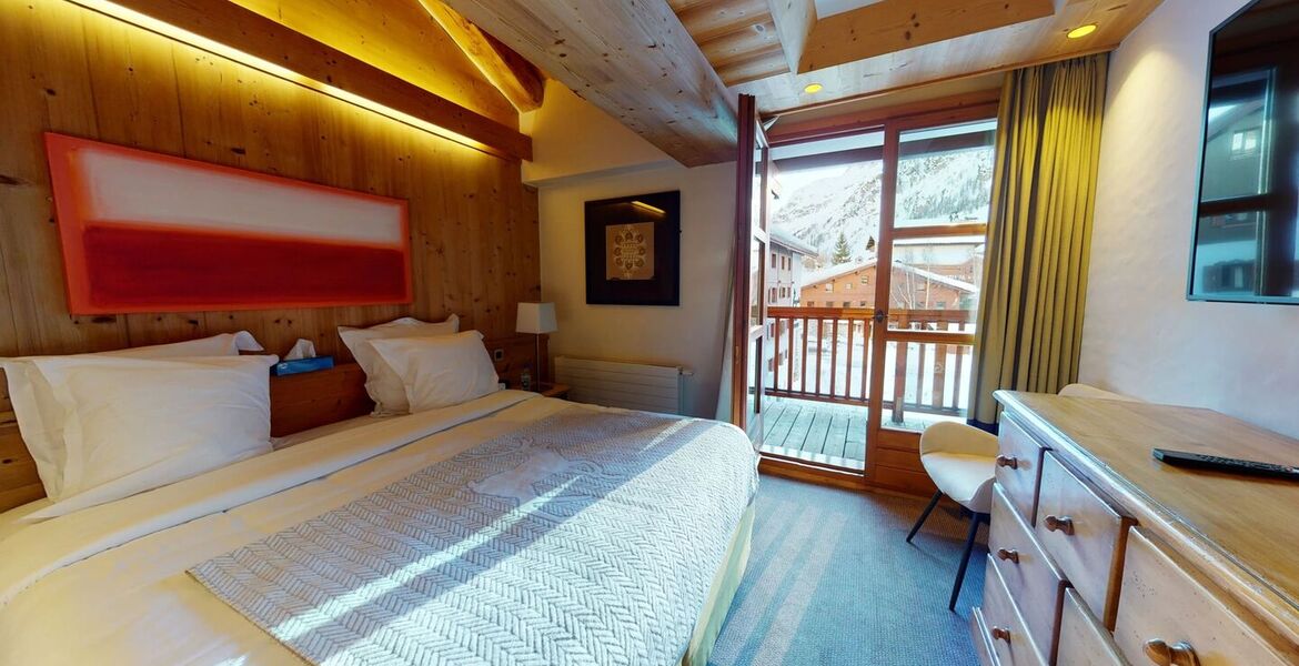 Лофт в Валь Д'Изере внутри резиденции Вся квартира  118 m² 