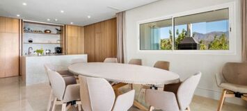 Villa à Marbella avec vue imprenable sur la mer