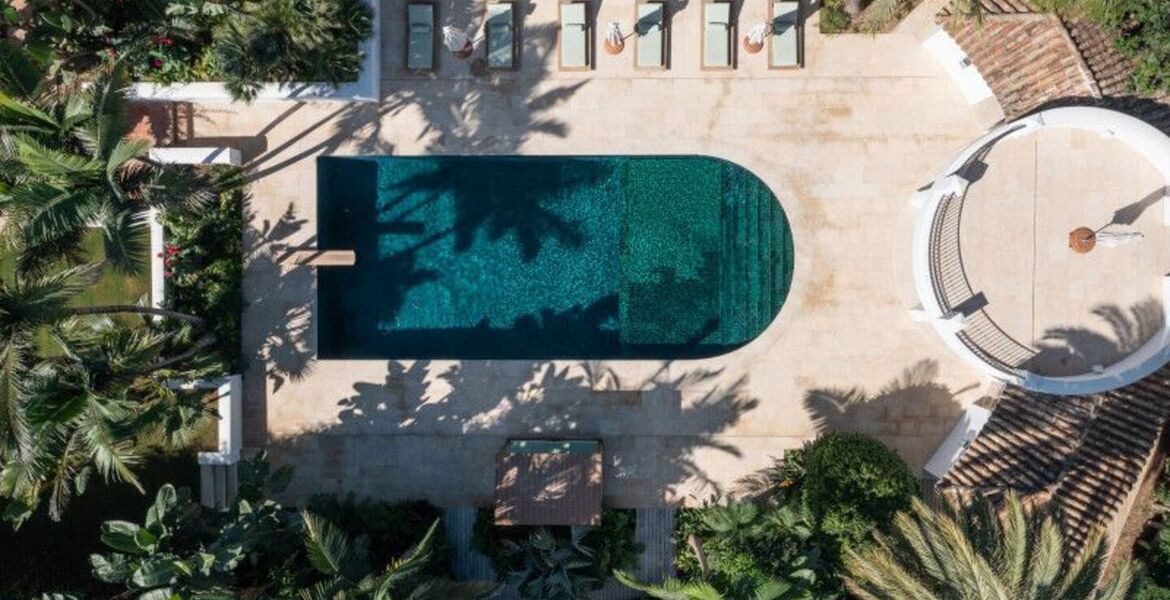 Luxury Villa on Marbella's Golden Mile with Private Pool