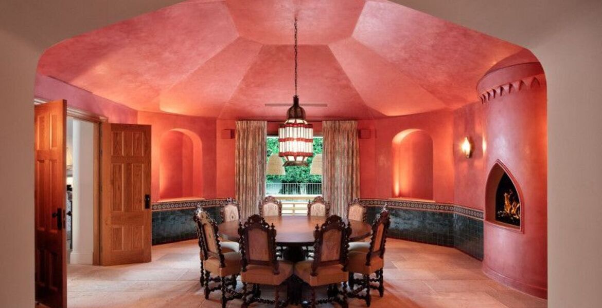 Luxury Villa on Marbella's Golden Mile with Private Pool