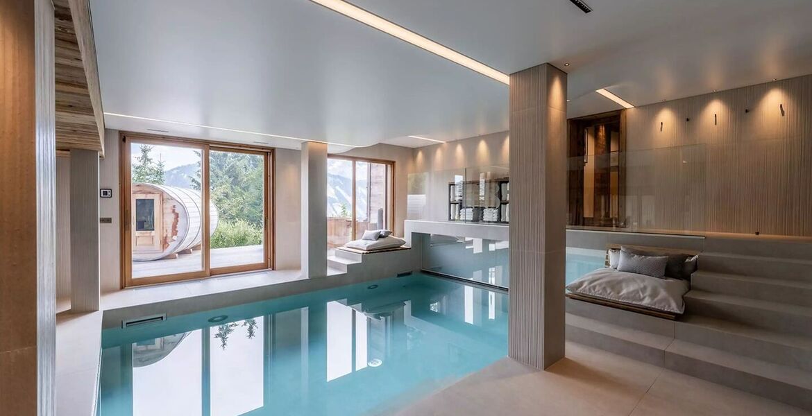Chalet de lujo en Courchevel 1850 con piscina climatizada