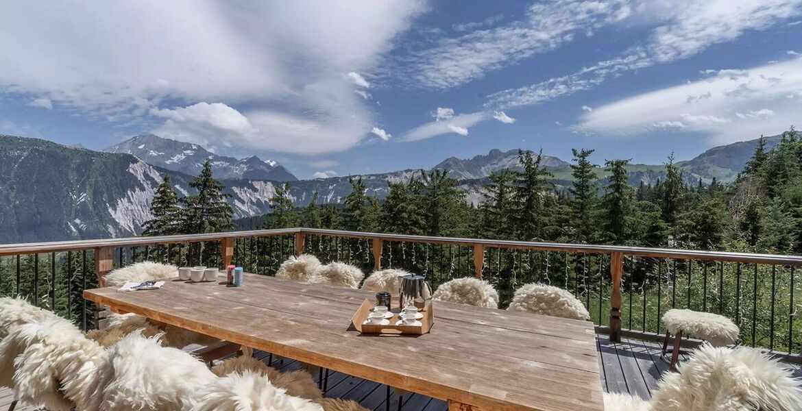 Chalet de lujo en Courchevel 1850 con piscina climatizada
