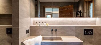 Chalet de lujo en Courchevel 1850 con piscina climatizada