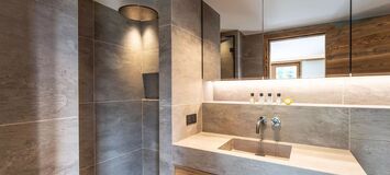 Chalet de lujo en Courchevel 1850 con piscina climatizada