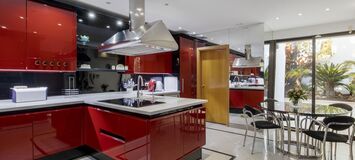 Роскошная вилла с 7 спальнями в Ла Серкилья, Марбелья с потр