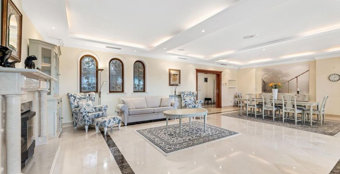 Lujosa villa en Los Flamingos Golf  Benahavis Marbella