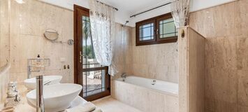 Lujosa villa en Los Flamingos Golf  Benahavis Marbella