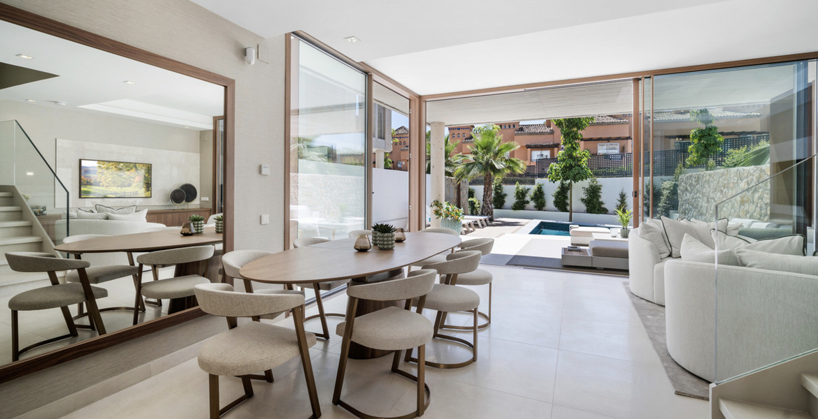 Luxueuse Maison de Ville de 4 Chambres à Marbella