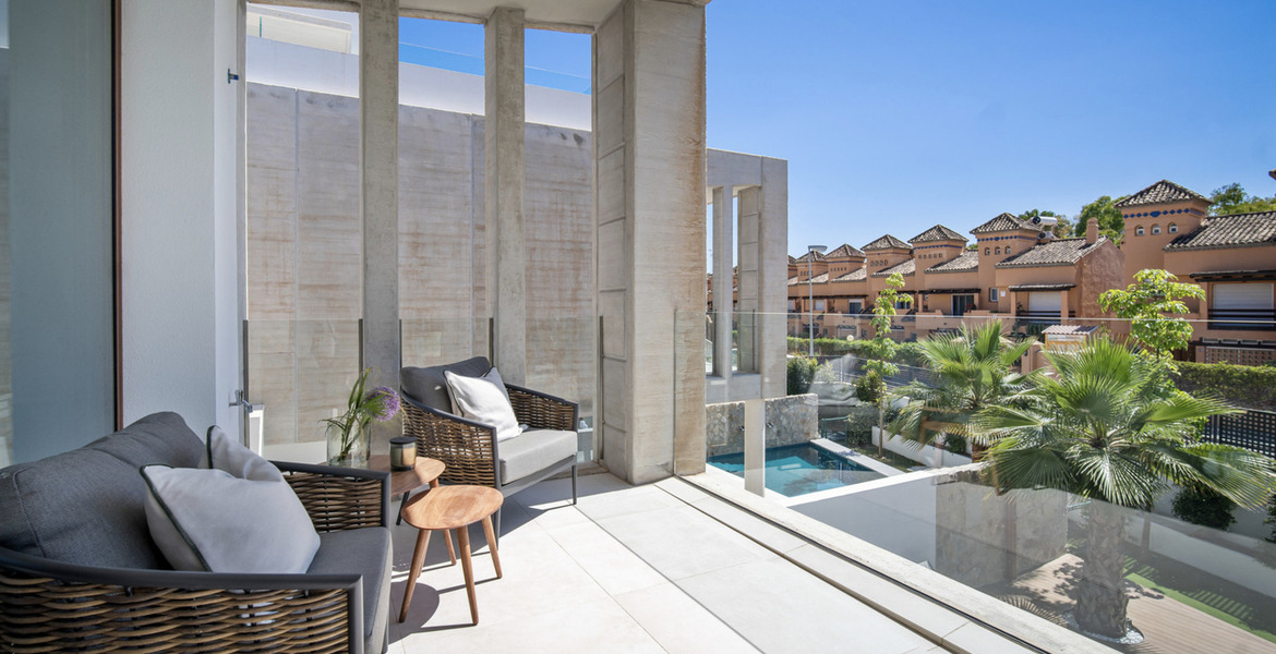 Luxueuse Maison de Ville de 4 Chambres à Marbella