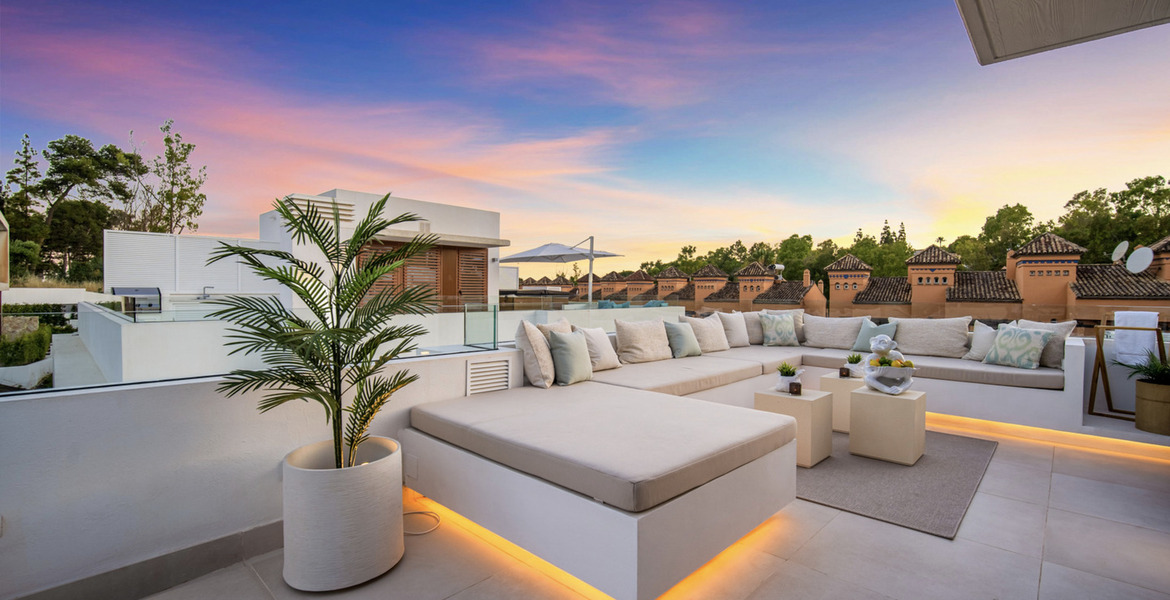 Luxueuse Maison de Ville de 4 Chambres à Marbella